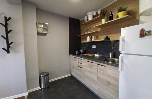 Kraljevec Sesvetski Apartment | Viksa with Jacuzzi sleeps 2