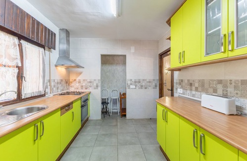 San Martin de Valdeiglesias Villa | Villa Viñedo Sierra Oeste – Private Pool – 14 Guests – San Martín
