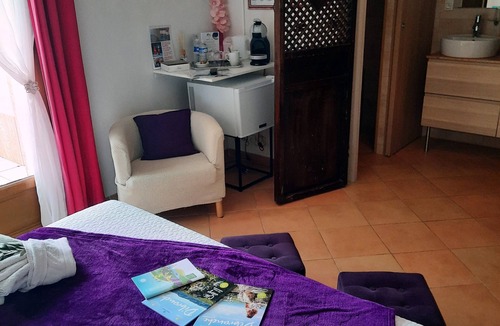 Saint-Maximin-la-Sainte-Baume Bed & Breakfast | Villa Asunda B&B, chambre d'Hôtes