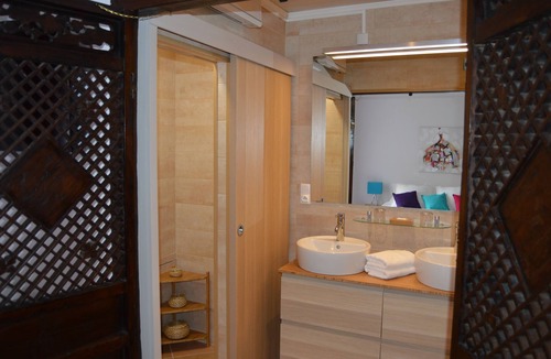 Saint-Maximin-la-Sainte-Baume Bed & Breakfast | Villa Asunda B&B, chambre d'Hôtes