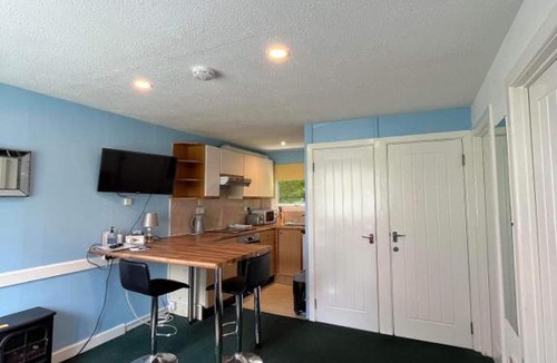 St Teath Ski Chalet | Vila 46 Lanteglos Hotel