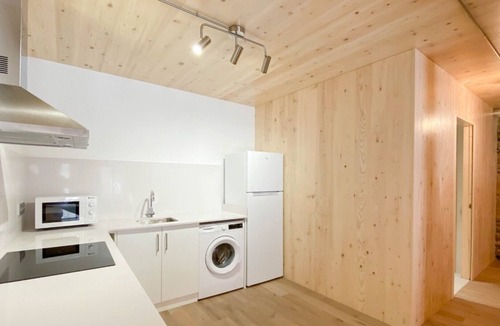 Escalo Apartment | VILA CLOSA RESORT- PALLER