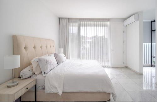 Catur Tunggal House | Vila Kembangan