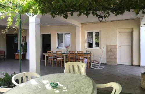 Olib Apartment | Vila Klara room - garden view