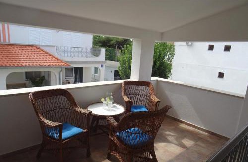 Nin House | Vila Maria Nin