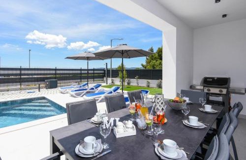 Stankovici Villa | Vila MI