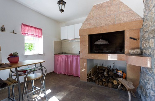 Gornji Prolozac Villa | Vila Milancic - holiday house in Croatia