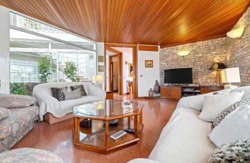 Roques Daurades House | Vila Roser