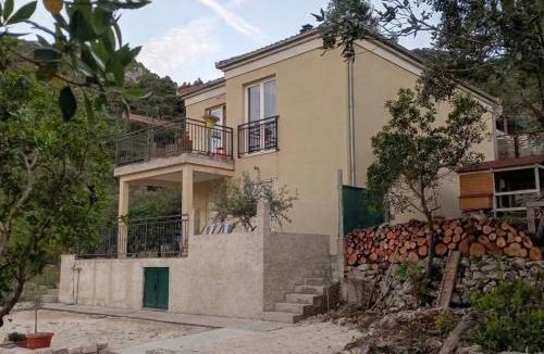 Prozurska Luka Apartment | VILA ROZA