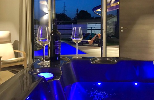 Melnica Villa | Vila Samanta by Villas Guide