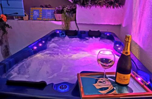 Island Hvar Apartment | Vila Santa Maria Hvar with jacuzzi