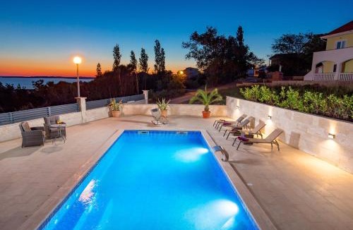 Rtina Villa | Vila Sole