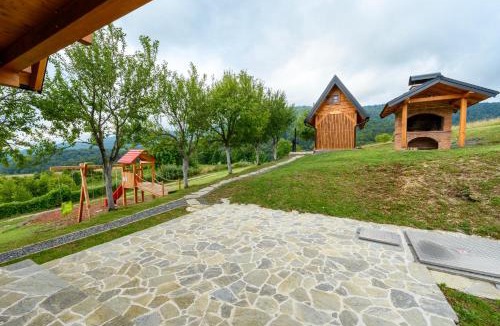Sertic Poljana Ski Chalet | Vila Velika Kuća za odmor
