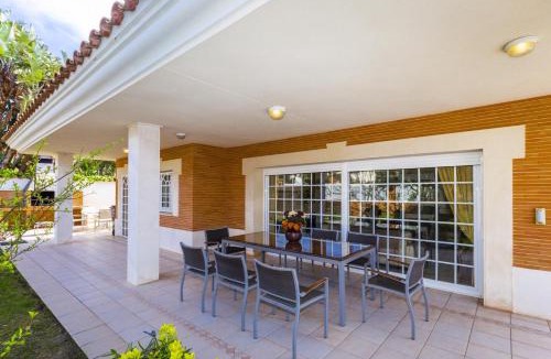 Salou Villa | VILADOMAT BEACH - Only Families Villa