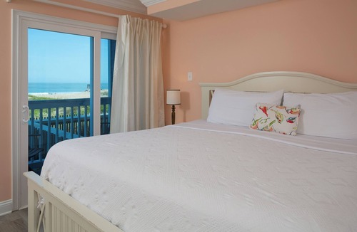 Vilano Beach Hotel | Vilano Beach- Shoreline Studio