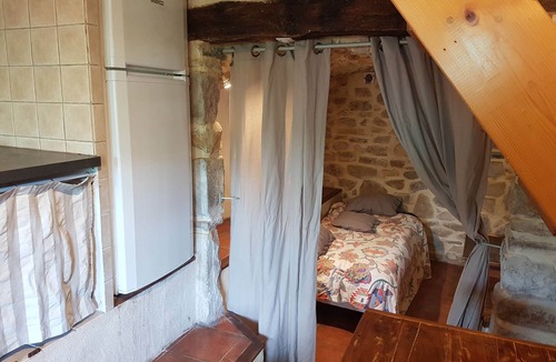 Saint-Sauveur-de-Cruzieres House | Village house and garden, breathtaking view