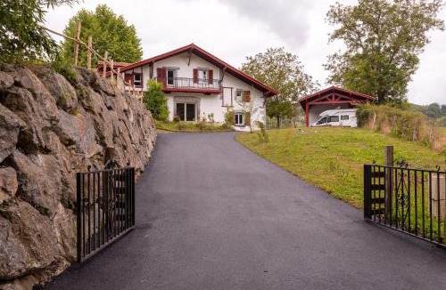 Isturits House | Villa À Isturits Avec Piscine