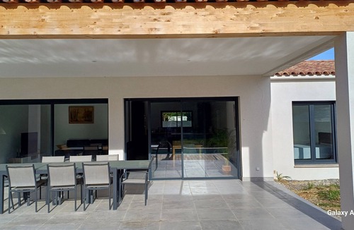 Sollies Pont Villa | Villa à la Campagne