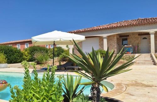 Barjac Villa | Villa Énalia