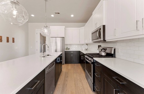 Bloomington Condo | Villa #01 at Bloomington Country Club: Pool, Golf, Restaurant