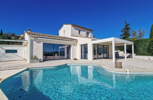 Les Adrets-de-l'Esterel Villa | Villa 10 pers private pool near Cannes