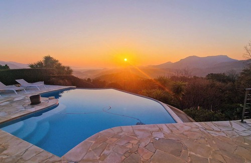 Les Adrets-de-l'Esterel Villa | Villa 10 pers private pool near Cannes