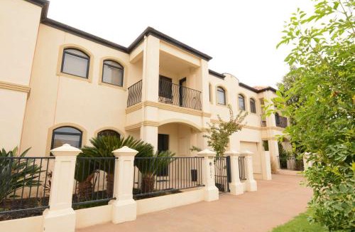 Mildura Central Business District Villa | Villa 104