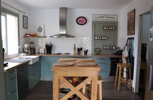 Marignane Villa | Villa 10min From the Sea, 10/12 People, Heated Pool