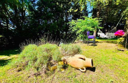 Trebes Villa | Villa 110m2, 7 pers, Jacuzzi , 3 chambres, terrain clos et arboré 2500m2