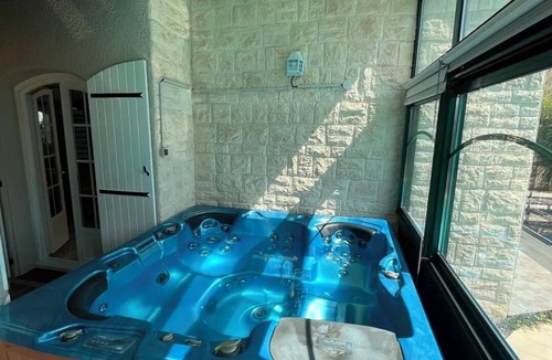 Elne Villa | Villa 12 pers with private pool & jacuzzi - Near the sea & Albères - Elne
