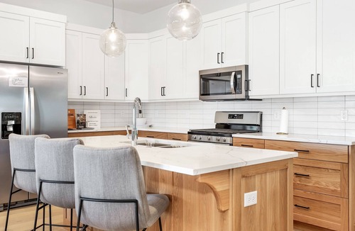 Bloomington House | Villa 12 - Pet Friendly 4 Bedrooms