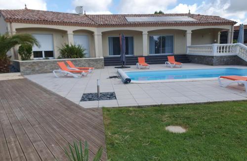 Puysserampion Villa | villa 15 personnes avec piscine et terrain de pétanque