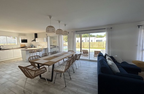 Saint-Augustin Villa | Villa 16 by Avecoeur