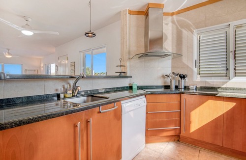 Les Deveses Villa | Villa 1ª Linea Cudei close to the Beach with Pool & Wi-Fi