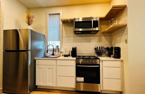 Athens House | Villa 2 · Cozey waterfront serene villa