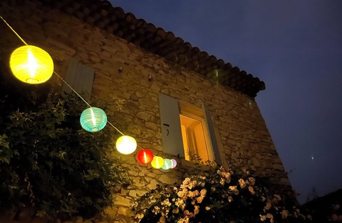 Saint-Marcel-les-Sauzet Villa | Villa 220 m2, swimming pool and jacuzzi