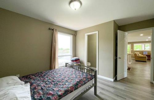 Lake Ozark House | Villa #2 Sleep 10 Upper