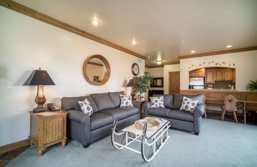 Zermatt Villa | Villa 2090 3 Bed 3 Bath Full Kitchen 3 Bedroom Villa