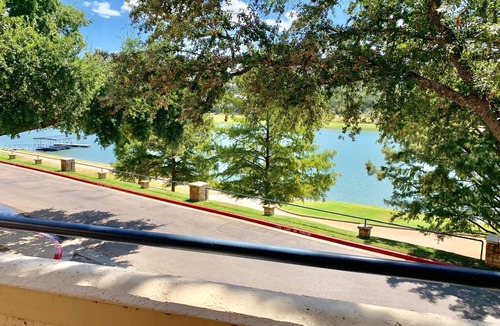 Highland Lake Estates Condo | VILLA 2109 - Spacious & Remodeled 1 Bedroom - 1 1/2 Bath (2 King Beds)