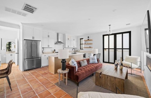 Spicewood Villa | Villa 3 | 2BR | Firepit | Pool | Hot tub | Yoga