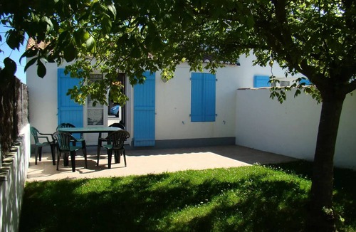 Noirmoutier-en-l'Ile Villa | Villa 3 bedrooms 7 persons