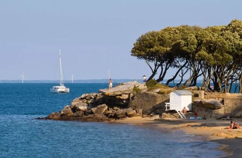 Noirmoutier-en-l'Ile Villa | Villa 3 bedrooms 7 persons