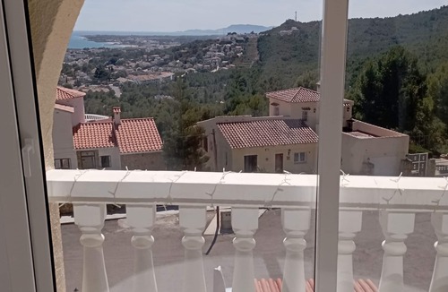 Alcossebre Ski Chalet | Villa 3 Bedrooms and 3 full bathrooms, private pool, garden and ocean views.