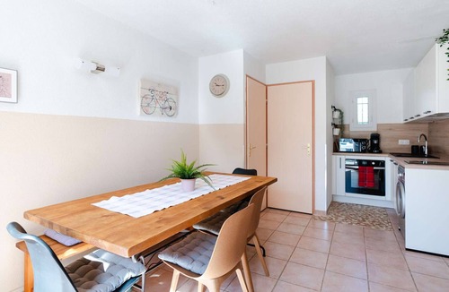 Gruissan Villa | Villa 3-Room 6 Guests, 150m from Grazel Beach, Gruissan