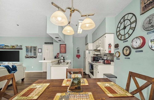 Highland Lake Estates Condo | VILLA 3225 - Panoramic Lakeview WIFI Washer/Dryer