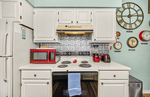 Highland Lake Estates Condo | VILLA 3225 - Panoramic Lakeview WIFI Washer/Dryer
