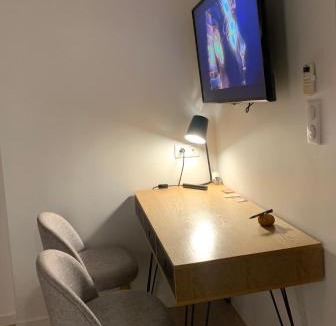 Villenave-d'Ornon Bed & Breakfast | Villa 37