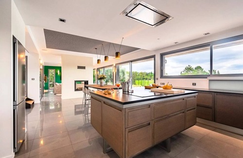 Baillargues Villa | Villa 4 Bedrooms 8 People with private pool