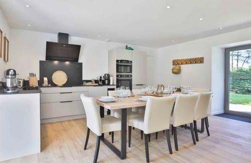 Le Girouard House | Villa 4 chambres avec piscine en pleine nature