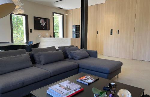 Villeneuve-les-Avignon Villa | Villa 47 SUD